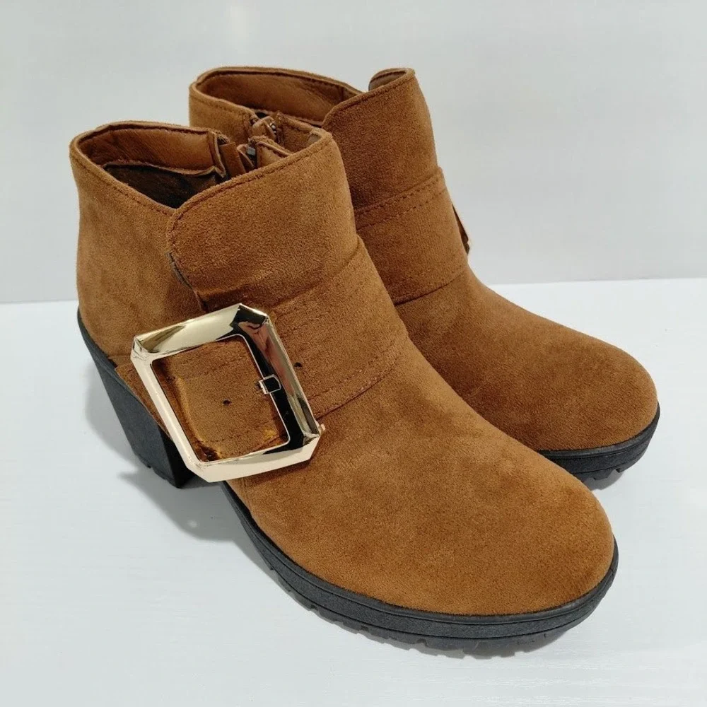 Forever Women's Brown Suede Ankle Boots Chunky Heel Gold Buckle Side Zip Size 10